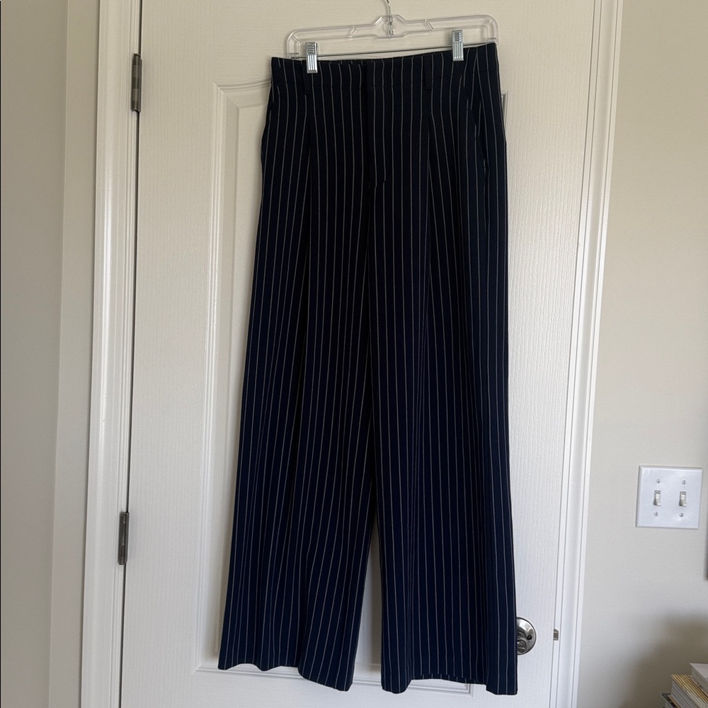 GAP Navy White Pinstripe High Rise Wide Leg Trouser Pant size 4